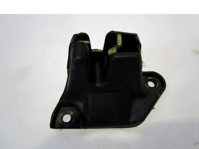 ZAKLEPANJE PRTLJA?NIH VRAT  OEM N. 46556073 ORIGINAL REZERVNI DEL LANCIA Y 840 (1996 - 2000) BENZINA LETNIK 1997