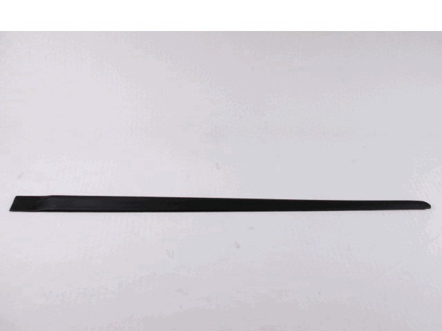 ZUNANJI PROFILI IN LETVE OEM N.  ORIGINAL REZERVNI DEL FIAT PUNTO 188 188AX MK2 (1999 - 2003) DIESEL LETNIK 1999