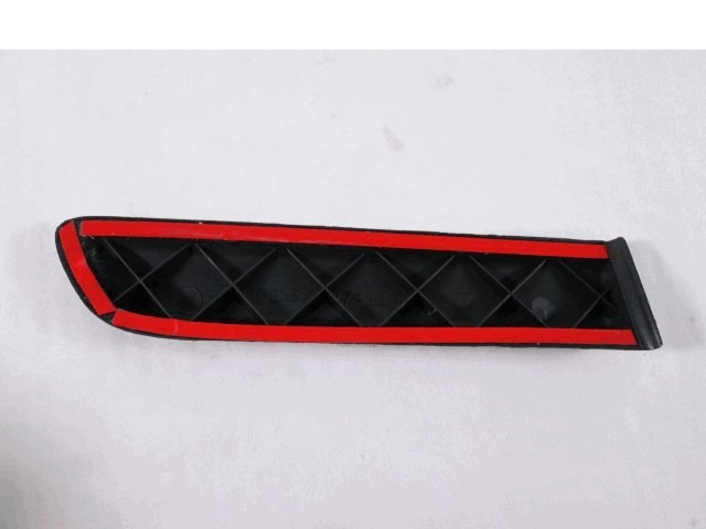 ZUNANJI PROFILI IN LETVE OEM N. 735272949 ORIGINAL REZERVNI DEL FIAT PUNTO 188 188AX MK2 (1999 - 2003) DIESEL LETNIK 1999