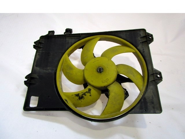 VENTILATOR HLADILNIKA OEM N. 8240242 ORIGINAL REZERVNI DEL MG ZR (2001 - 2005) BENZINA LETNIK 2004