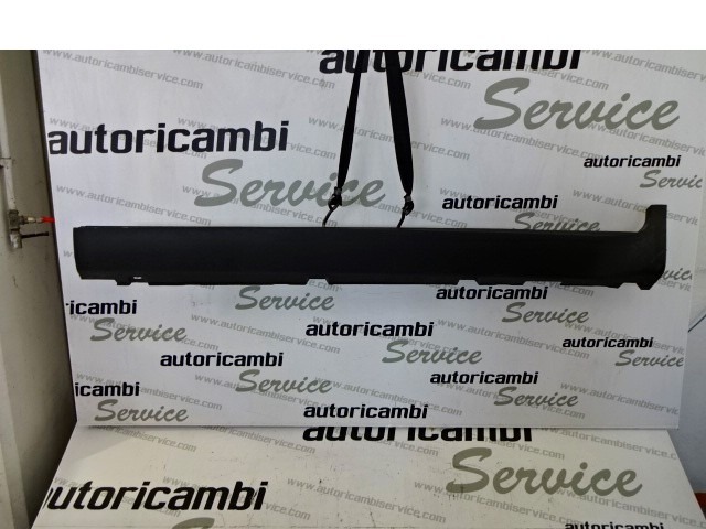 OKRASNA LETEV PRAGA  OEM N. 8V41-S10155-AC ORIGINAL REZERVNI DEL FORD KUGA MK1 (05/2008 - 2012) DIESEL LETNIK 2009
