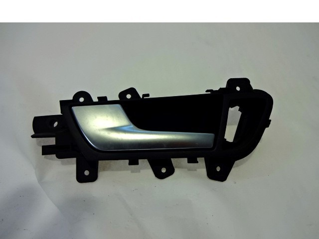 NOTRANJA KLJUKA  OEM N. 8K0837019 ORIGINAL REZERVNI DEL AUDI A4 B8 8K2 BER/SW/CABRIO (2007 - 11/2015) DIESEL LETNIK 2011