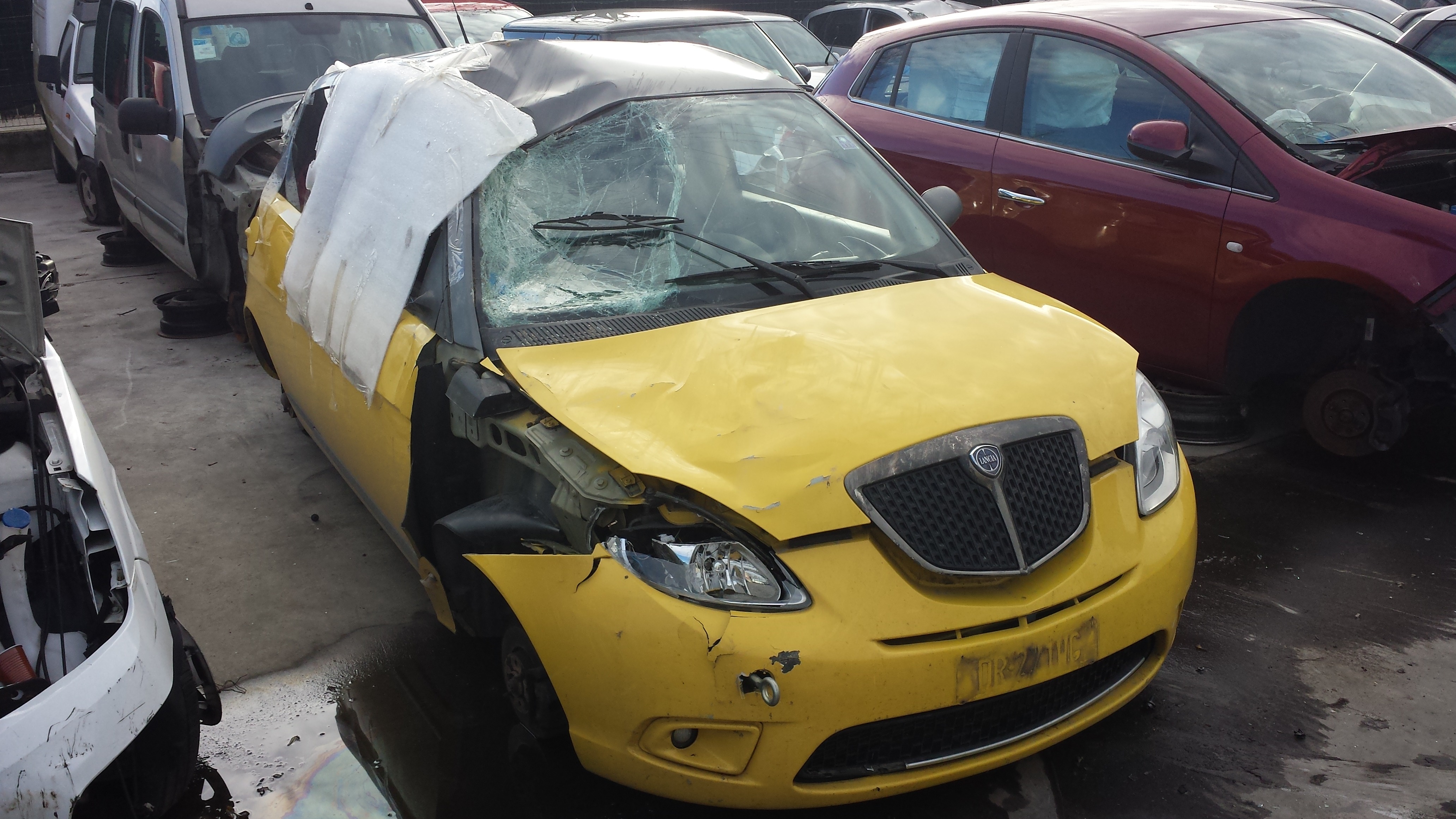LANCIA YPSILON MOMO DESIGN 1.3 D 66KW 5M 3P (2008) RICAMBIO USATO 
