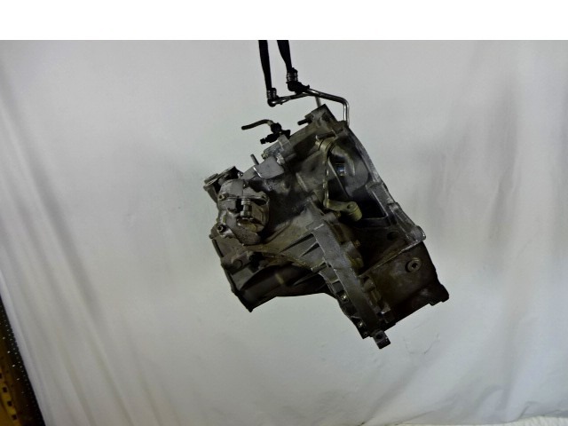 ROCNI MENJALNIK OEM N. 5495775 ORIGINAL REZERVNI DEL OPEL ASTRA H A04 L48,L08,L35,L67 5P/3P/SW (2004 - 2007) DIESEL LETNIK 2006