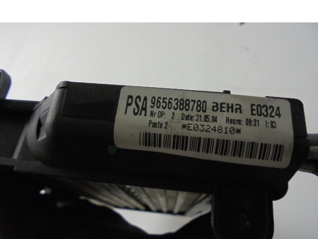 HLADILNIK ZA GRETJE OEM N. 9656388780 ORIGINAL REZERVNI DEL PEUGEOT 307 3A/B/C/E/H BER/SW/CABRIO (2001 - 2009) DIESEL LETNIK 2004