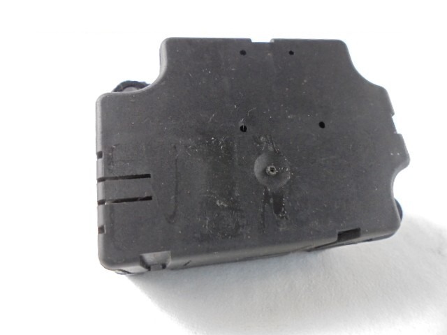 MOTORCEK OGREVANJA OEM N.  ORIGINAL REZERVNI DEL PEUGEOT 307 3A/B/C/E/H BER/SW/CABRIO (2001 - 2009) DIESEL LETNIK 2004