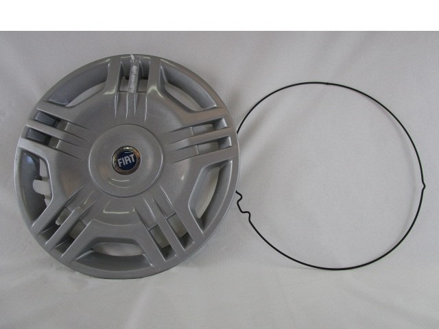 KOLESNI POKROVI OEM N. 51705270 ORIGINAL REZERVNI DEL FIAT PUNTO 188 MK2 R (2003 - 2011) BENZINA LETNIK 2003