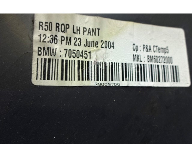 NOTRANJA OBLOGA ZADNJEGA BOKA  OEM N. 7050451 ORIGINAL REZERVNI DEL MINI ONE / COOPER / COOPER S R50 R52 R53 (2001-2006) DIESEL LETNIK 2004