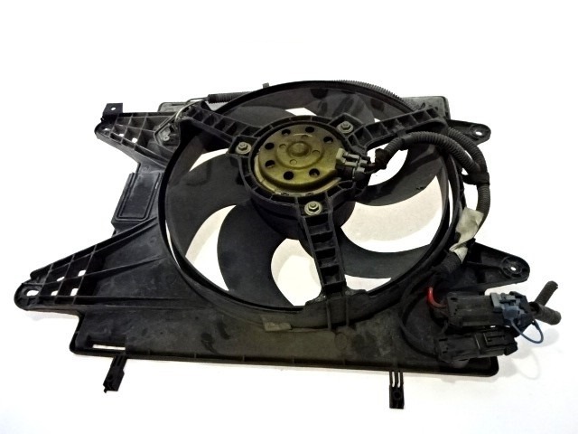 VENTILATOR HLADILNIKA OEM N. 51751385 ORIGINAL REZERVNI DEL FIAT MULTIPLA 186 R (2004 - 2010) BENZINA/METANO LETNIK 2006