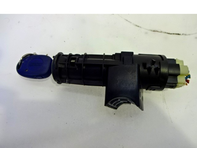 KOMPLET ODKLEPANJE IN VZIG  OEM N. 16589 KIT ACCENSIONE AVVIAMENTO ORIGINAL REZERVNI DEL FIAT MULTIPLA 186 R (2004 - 2010) BENZINA/METANO LETNIK 2006
