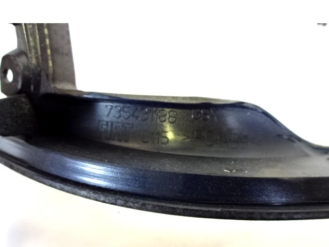 SREDINSKA KONZOLA  OEM N. 735431188 ORIGINAL REZERVNI DEL FIAT BRAVO 198 (02/2007 - 2010) BENZINA LETNIK 2007
