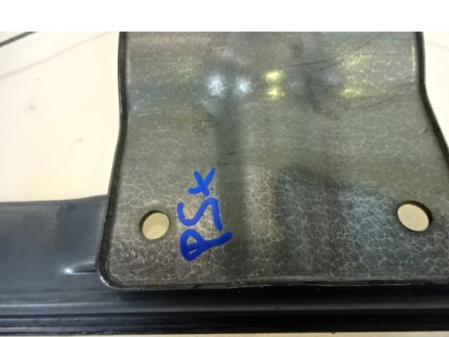 ROCNI SISTEM ZA DVIGOVANJE ZADNJEGA STEKLA  OEM N. 827013204R ORIGINAL REZERVNI DEL RENAULT CLIO BH KH MK4 (2012 - 2019)BENZINA LETNIK 2013