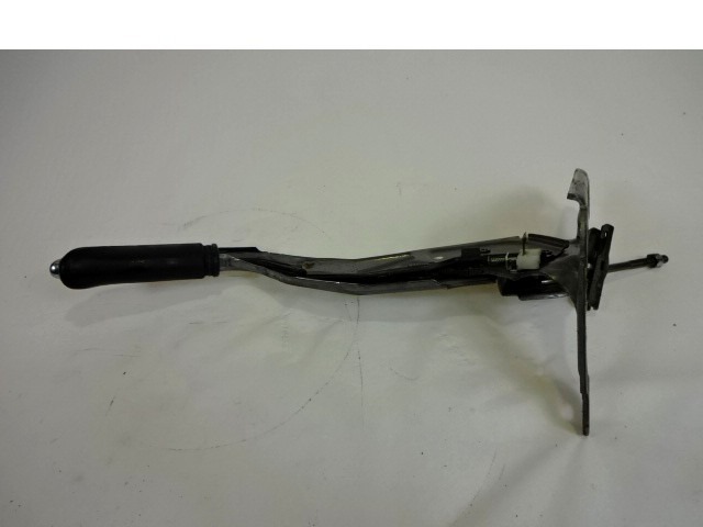 OEM N. 360100005R ORIGINAL REZERVNI DEL RENAULT MEGANE MK3 BZ0/1 B3 DZ0/1 KZ0/1 BER/SPORTOUR/ESTATE (2009 - 2015) DIESEL LETNIK 2009