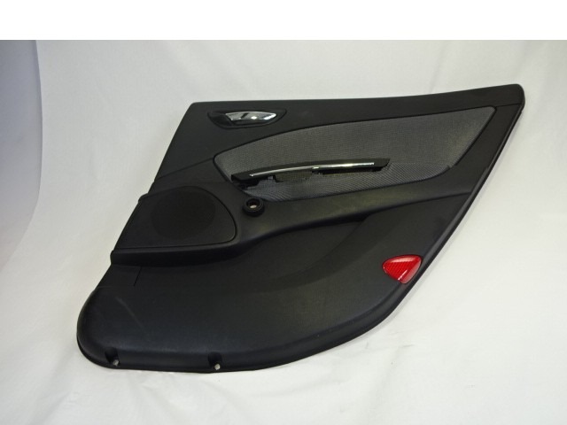 VRATNI PANEL OEM N. PNPDTFTBRAVO198BR5P ORIGINAL REZERVNI DEL FIAT BRAVO 198 (02/2007 - 2010) BENZINA/GPL LETNIK 2009