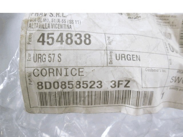 ZUNANJI PROFILI IN LETVE OEM N. 8D0858523 ORIGINAL REZERVNI DEL AUDI A4 B6 8E2 8E5 BER/SW (2001 - 2005) DIESEL LETNIK 2001