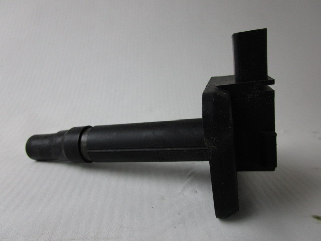 VZIGALNE TULJAVE OEM N. 06B905115E ORIGINAL REZERVNI DEL AUDI TT 8N (1998 - 2006) BENZINA LETNIK 2000