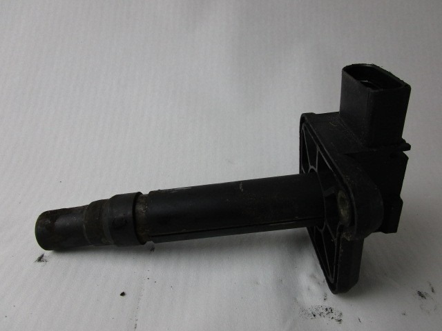 VZIGALNE TULJAVE OEM N. 06B905115E ORIGINAL REZERVNI DEL AUDI TT 8N (1998 - 2006) BENZINA LETNIK 2000