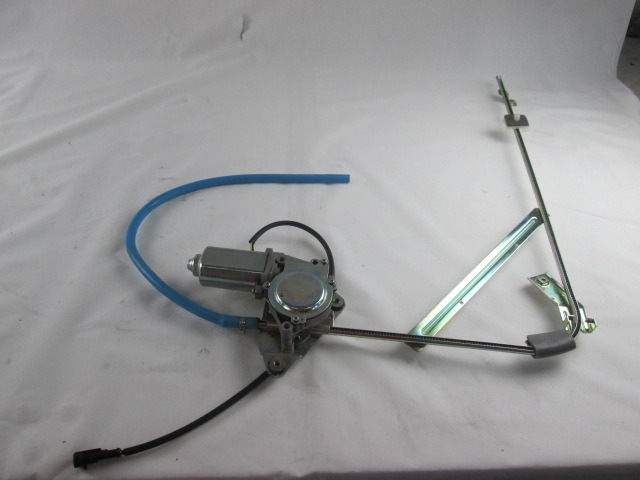 MEHANIZEM DVIGA SPREDNJIH STEKEL  OEM N. 99487781 ORIGINAL REZERVNI DEL IVECO EUROCARGO MK1 (1991 - 2003)DIESEL LETNIK 1992