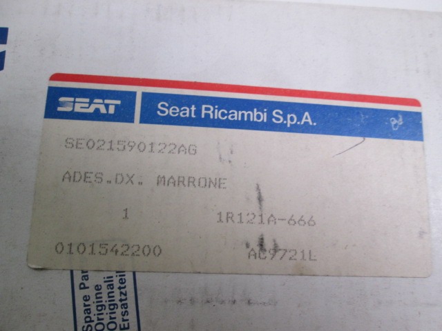 ZUNANJI PROFILI IN LETVE OEM N. SE021590122AG ORIGINAL REZERVNI DEL SEAT IBIZA 021A MK1 (1984 - 1993)BENZINA LETNIK 1985