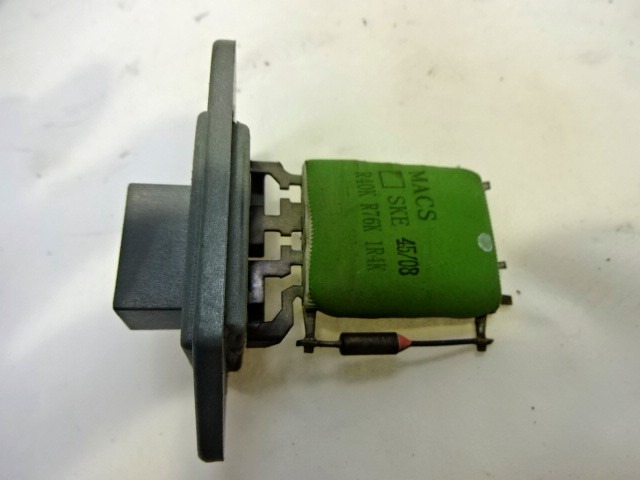 REGULATOR PREZRACEVANJA OEM N. R40K R76K 1R4K ORIGINAL REZERVNI DEL GREAT WALL STEED (2006 - 2010) BENZINA/GPL LETNIK 2009