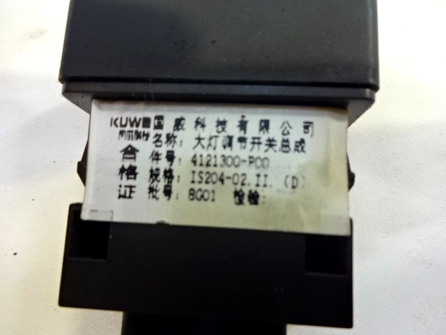 GLAVNO STIKALO LUCI OEM N. 4121300-P00 ORIGINAL REZERVNI DEL GREAT WALL STEED (2006 - 2010) BENZINA/GPL LETNIK 2009