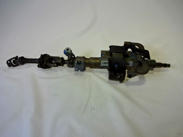 VOLANSKI DROG OEM N. 156088235 ORIGINAL REZERVNI DEL ALFA ROMEO 159 939 BER/SW (2005 - 2013) DIESEL LETNIK 2009