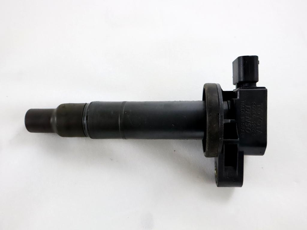 VZIGALNE TULJAVE OEM N. 90080-19021 ORIGINAL REZERVNI DEL TOYOTA YARIS P9 MK2 (01/2006 - 2009) BENZINA LETNIK 2008