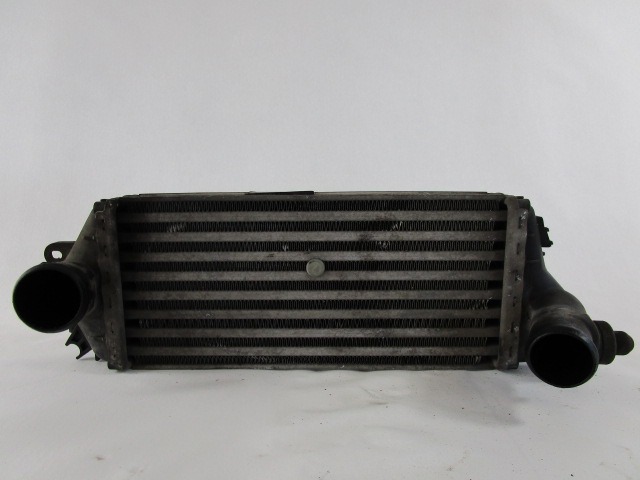 HLADILNIK INTERCOOLER OEM N. 17517788755 ORIGINAL REZERVNI DEL MINI ONE / COOPER / COOPER S R50 R52 R53 (2001-2006) DIESEL LETNIK 2005