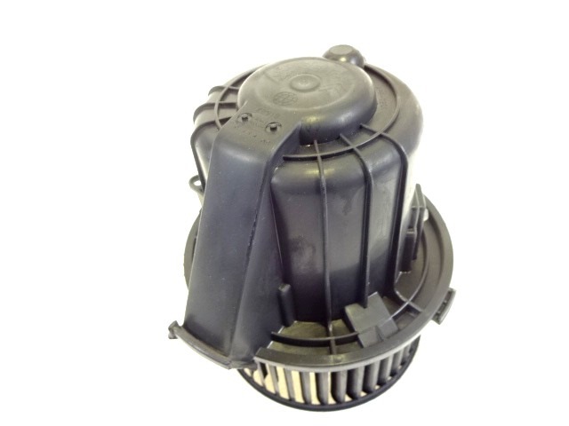 VENTILATOR  KABINE  OEM N. L5771000 ORIGINAL REZERVNI DEL CITROEN C5 RD TD MK2 /TOURER/CROSS TOURER (2008 - 2017) DIESEL LETNIK 2008