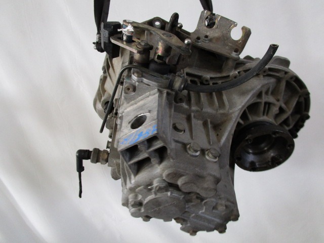 ROCNI MENJALNIK OEM N. 2880016390 ORIGINAL REZERVNI DEL MERCEDES CLASSE V / VITO W638 (01/1999 - 12/2003) DIESEL LETNIK 2001