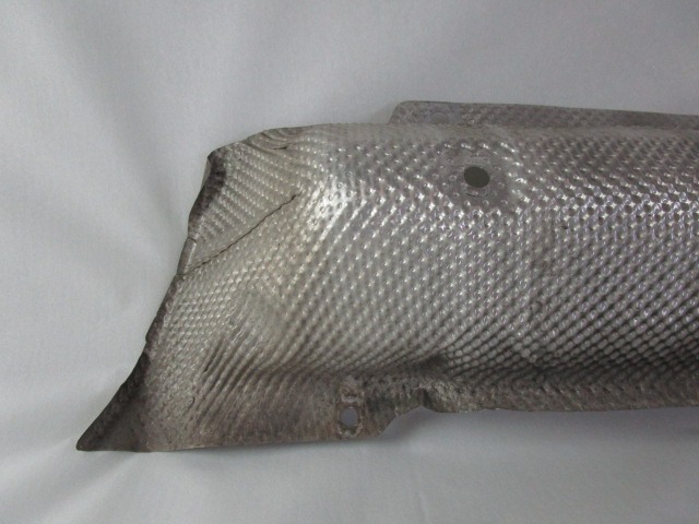 ZASCITA PODVOZJA  OEM N. BJ32-5K261-AB ORIGINAL REZERVNI DEL LAND ROVER RANGE ROVER EVOQUE L538 (2012 - 2016)DIESEL LETNIK 2012