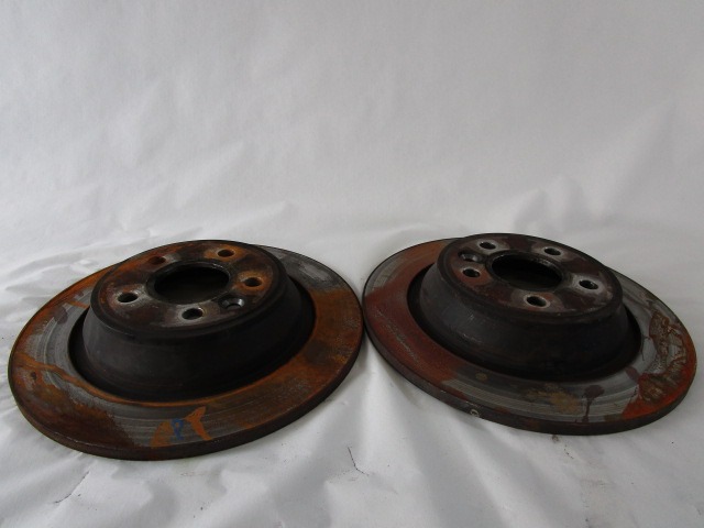 ZADNJI ZAVORNI DISKI OEM N. LR027123 ORIGINAL REZERVNI DEL LAND ROVER RANGE ROVER EVOQUE L538 (2012 - 2016)DIESEL LETNIK 2012