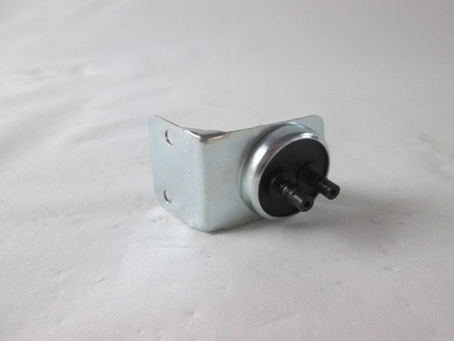 VODNA CRPALKA BRISALCEV OEM N.  ORIGINAL REZERVNI DEL FIAT 500 MK1 (1957 - 1975)BENZINA LETNIK 1957