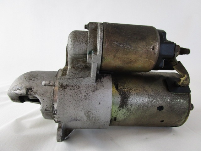 ZAGANJAC MOTORJA  OEM N. 12574623 ORIGINAL REZERVNI DEL CADILLAC SRX (2004 - 2009) BENZINA LETNIK 2005