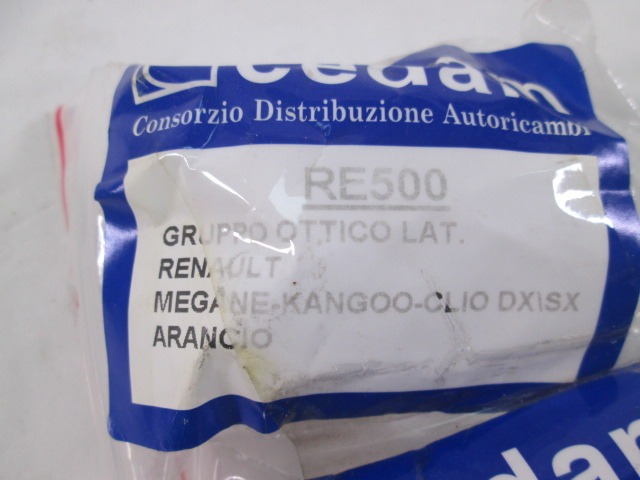 SPREDNJI INDIKATOR OEM N. 33090601 ORIGINAL REZERVNI DEL RENAULT TWINGO C06 MK1 R (09/1998 - 02/2004) BENZINA LETNIK 2003