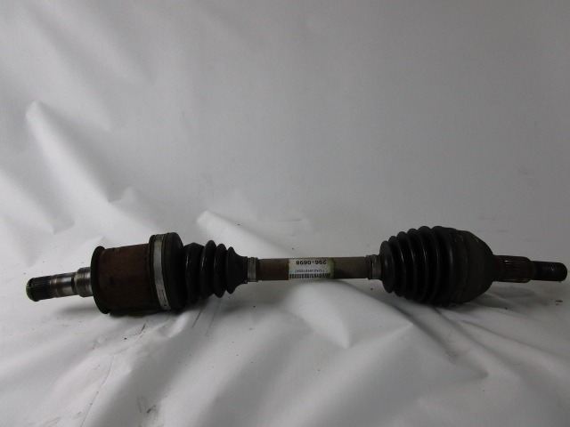 DESNA SPREDNJA POGONSKA GRED  OEM N. 25719195 ORIGINAL REZERVNI DEL CADILLAC SRX (2004 - 2009) BENZINA LETNIK 2005