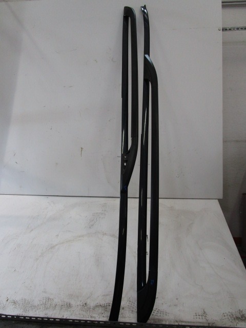 BAR STRE?NI PAR OEM N. 15141813 ORIGINAL REZERVNI DEL CADILLAC SRX (2004 - 2009) BENZINA LETNIK 2005