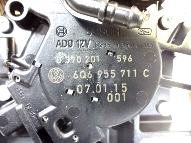 MOTORCEK ZADNJEGA BRISALCA OEM N. 0390201596 6Q6955711C ORIGINAL REZERVNI DEL VOLKSWAGEN POLO 9N R (2005 - 10/2009) BENZINA LETNIK 2007