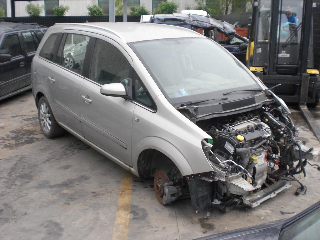 OPEL ZAFIRA B 1.9 D 88KW 6M 5P (2007) RICAMBIO USATO 