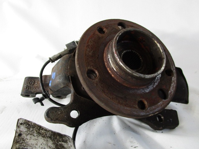 LEVI VRTLJIVI LEZAJ / PESTO KOLESA Z LEZAJEM SPREDAJ OEM N. 13156047 ORIGINAL REZERVNI DEL OPEL ASTRA H A04 L48,L08,L35,L67 5P/3P/SW (2004 - 2007) DIESEL LETNIK 2006