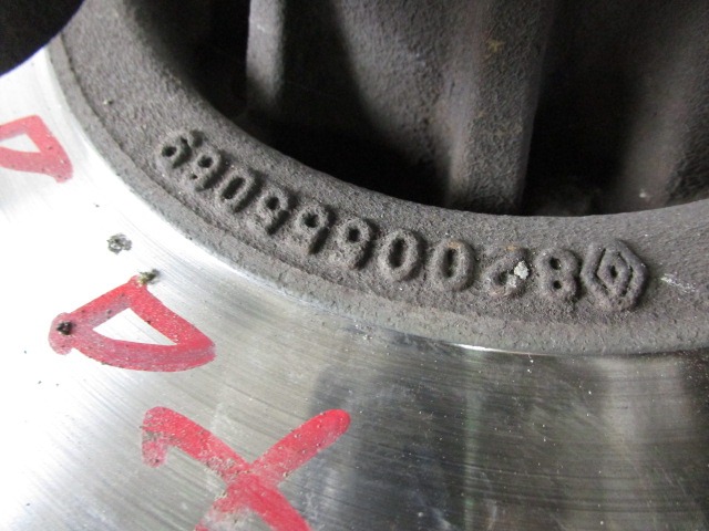 KOLESNI NOSILEC ZADAJ DESNO / POGON PRIROBNICO PESTA OEM N. 8200555069 ORIGINAL REZERVNI DEL OPEL VIVARO X83 (2001 - 2006) DIESEL LETNIK 2002