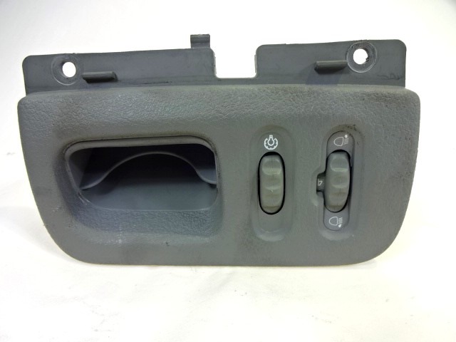 GLAVNO STIKALO LUCI OEM N. 8200171269 ORIGINAL REZERVNI DEL RENAULT SCENIC JA0/1 FA0 MK1 R (1999 - 2003) DIESEL LETNIK 2002