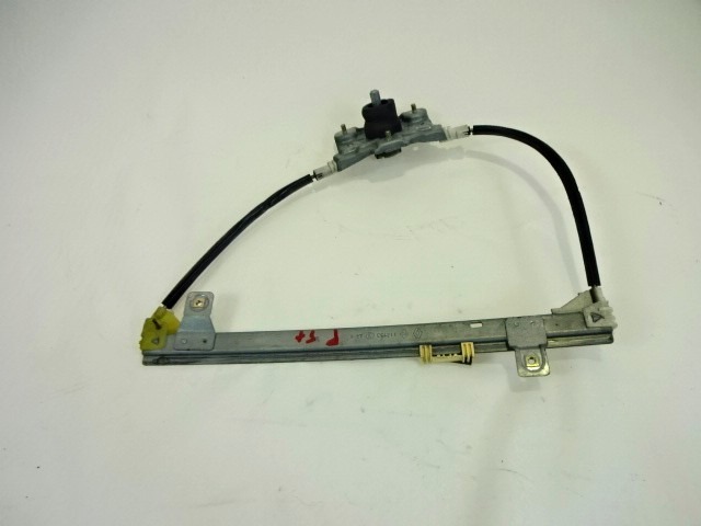 ROCNI SISTEM ZA DVIGOVANJE ZADNJEGA STEKLA  OEM N. 7700838596 ORIGINAL REZERVNI DEL RENAULT SCENIC JA0/1 FA0 MK1 R (1999 - 2003) DIESEL LETNIK 2002