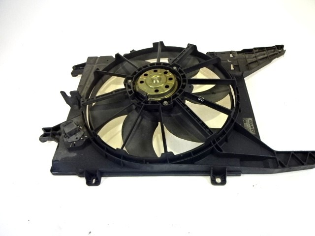 VENTILATOR HLADILNIKA OEM N. 8200065257 ORIGINAL REZERVNI DEL RENAULT SCENIC JA0/1 FA0 MK1 R (1999 - 2003) DIESEL LETNIK 2002