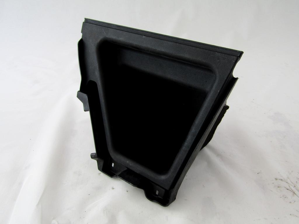 PREDAL ZA DOKUMENTE OEM N. 51473403537 ORIGINAL REZERVNI DEL BMW X3 E83 LCI R (2006 - 2010) DIESEL LETNIK 2008