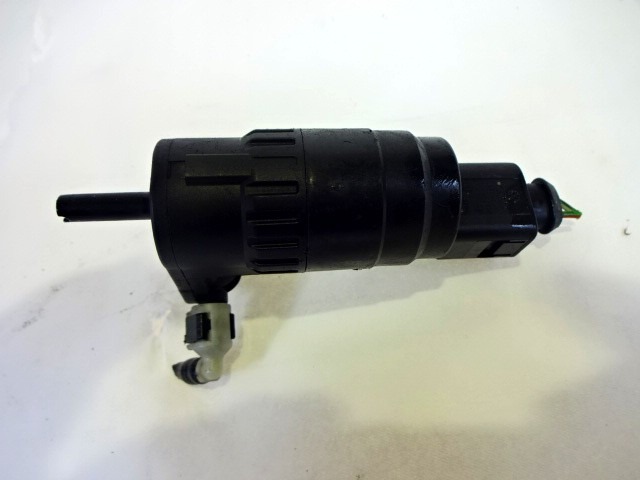 VODNA CRPALKA BRISALCEV OEM N. 1K6955651 ORIGINAL REZERVNI DEL VOLKSWAGEN POLO 6R1 6C1 (06/2009 - 02/2014) DIESEL LETNIK 2010