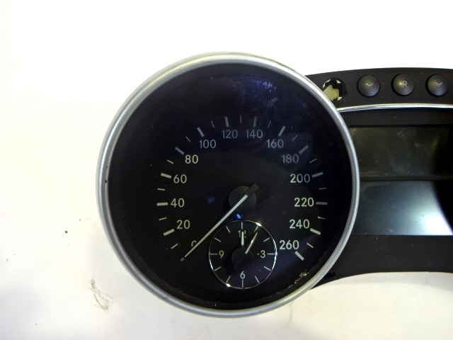 KILOMETER STEVEC OEM N. A1645408947 ORIGINAL REZERVNI DEL MERCEDES CLASSE ML W164 (2005-2008)DIESEL LETNIK 2007