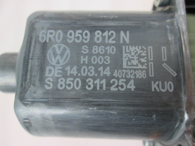 MOTORCEK ELEKTRICNEGA POMIKA ZADNJEGA STEKLA  OEM N. 6R0959812N ORIGINAL REZERVNI DEL VOLKSWAGEN POLO 6R1 6C1 R (02/2014 - 2017) BENZINA LETNIK 2014