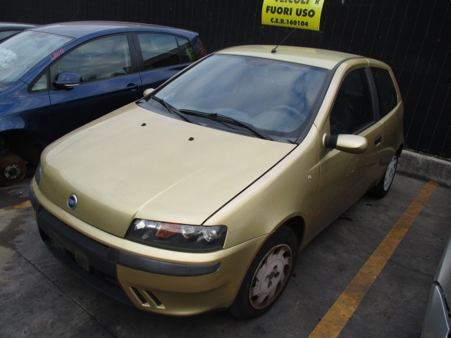 FIAT PUNTO 1.2 B 44KW 5M 3P (2000) RICAMBI IN MAGAZZINO