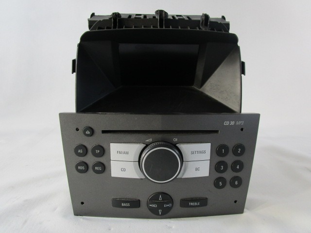 RADIO CD / OJACEVALNIK / IMETNIK HIFI OEM N. 13188461 ORIGINAL REZERVNI DEL OPEL ZAFIRA B A05 M75 (2005 - 2008) DIESEL LETNIK 2007